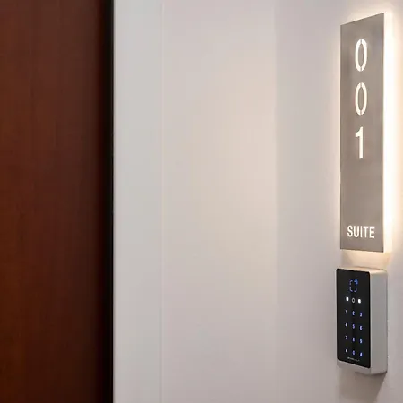 Luca Duomo Visconti * Milán